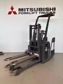 Stackers Stand-on 2019  Atlet PDP200 (3)