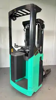 Stoccatori uomo a piedi 2025  Mitsubishi SBR16N2I (1)