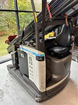 Retráctil 2020 Atlet UHD200 (2)