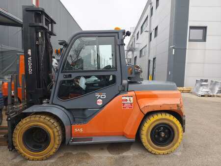 Gas gaffeltruck 2018  Toyota 8FG70N (1)