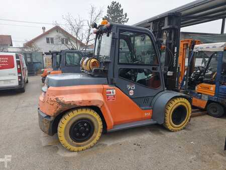 Gas gaffeltruck 2018  Toyota 8FG70N (3)