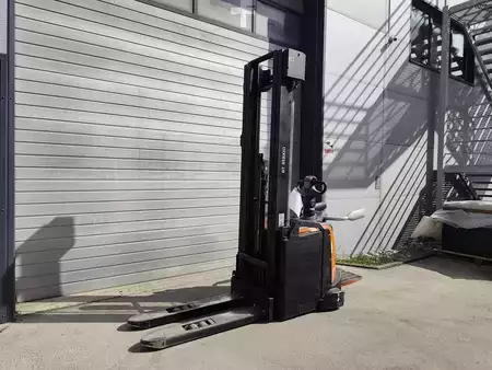 Pallet Stackers 2020  Toyota SPE160 (3)