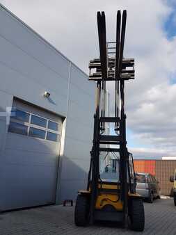 Nestekaasutrukki 2002  Hyster H7.00XL (7)