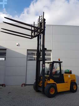 Nestekaasutrukki 2002  Hyster H7.00XL (10)