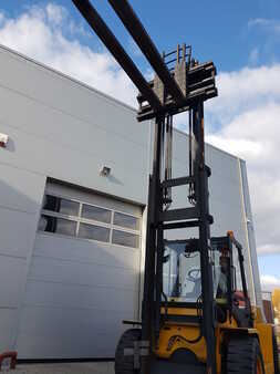 Nestekaasutrukki 2002  Hyster H7.00XL (11)