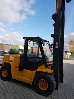 Nestekaasutrukki 2002  Hyster H7.00XL (12)