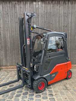 4-wiel elektrische heftrucks 2014  Linde E20 (6)