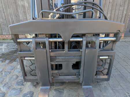 Carrelli elettrici 3 ruote 2016  Linde E18-02 (10)