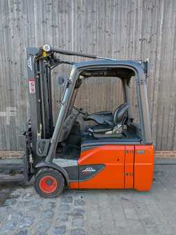 Carrelli elettrici 3 ruote 2016  Linde E18-02 (3)