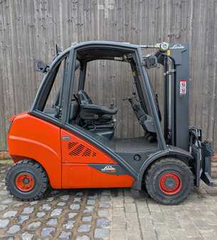 Diesel truck  Linde H35D-02 (1)