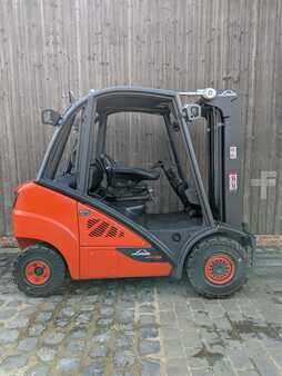 Diesel truck  Linde H25D-02 (1)