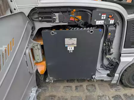 Eléctrica de 4 ruedas 2020  Still RX 60-25 (12)