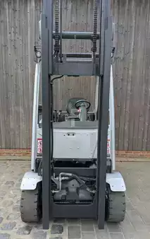 Eléctrica de 4 ruedas 2020  Still RX 60-25 (8)