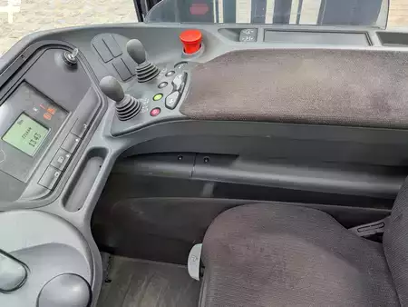 Reach Trucks 2020  Linde R14-01 (14)