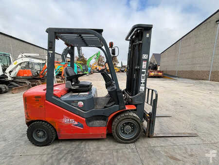 Diesel gaffeltruck 2022  Heli CPCD25 CPCD25 (3)