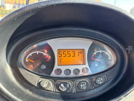 Manipulador fijo 2018  Bobcat TL38.70 HF (5)