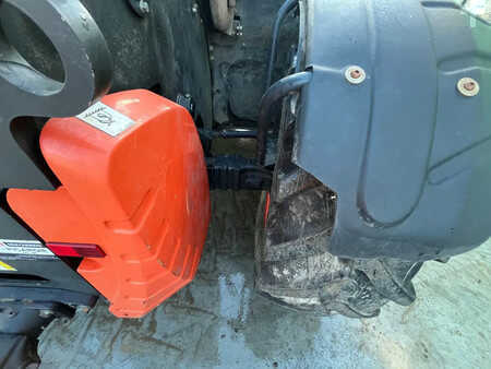 Wózki teleskopowe sztywne 2020  Bobcat TL38.70HF (8)