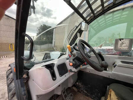 Wózki teleskopowe sztywne 2019  Bobcat TL38.70HF (17)