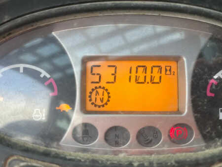 Wózki teleskopowe sztywne 2019  Bobcat TL38.70HF (19)