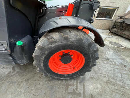 Wózki teleskopowe sztywne 2019  Bobcat TL38.70HF (9)