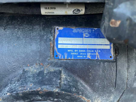 Wózki teleskopowe sztywne 2019  Bobcat TL38.70HF (18)