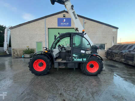 Wózki teleskopowe sztywne 2019  Bobcat TL38.70HF (19)