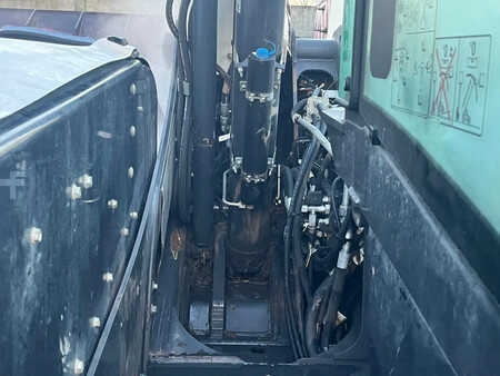 Wózki teleskopowe sztywne 2019  Bobcat TL38.70HF (9)