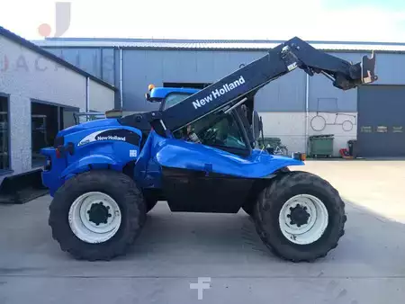 Sollevatori telescopici rigidi 2004  New Holland LM425 (1)