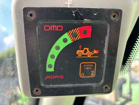Verreikers fixed 2013  DEUTZ-FAHR Agrovector 37.6 (21)