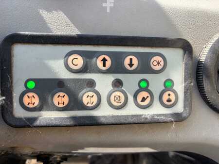 Verreikers fixed 2013  DEUTZ-FAHR Agrovector 37.6 (25)