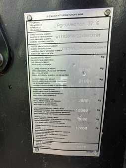 Verreikers fixed 2013  DEUTZ-FAHR Agrovector 37.6 (32)