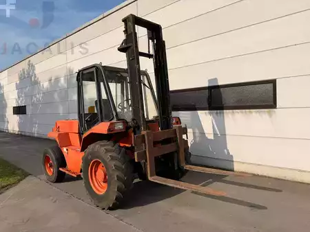 Dieseltrukki 1996  Manitou MC 30 CP (1)