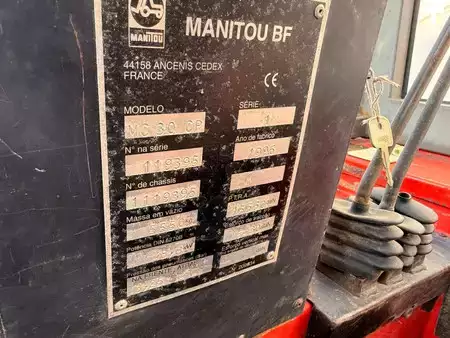 Dieseltrukki 1996  Manitou MC 30 CP (11)
