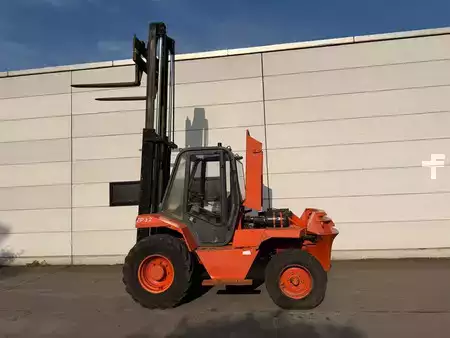 Dieseltrukki 1996  Manitou MC 30 CP (6)
