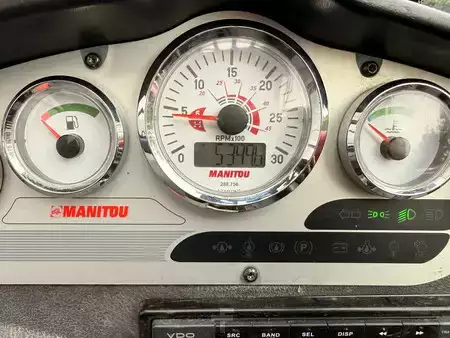 Sollevatori telescopici rigidi 2011  Manitou MLT735 120 LSU Powershift (23)