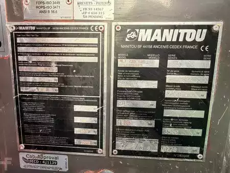 Sollevatori telescopici rigidi 2011  Manitou MLT735 120 LSU Powershift (24)