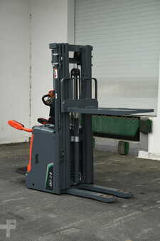 Vertikální vychystávací vozík 2025  Heli CDD16-A2FLiH (14)