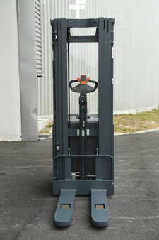 Vertikální vychystávací vozík 2025  Heli CDD16-A2FLiH (17)