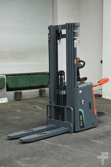 Vertikální vychystávací vozík 2025  Heli CDD16-A2FLiH (4)