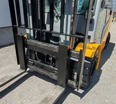 LPG heftrucks 2018  Jungheinrich TFG 430S 3.3m/2018rok/ 6019mtg (6)