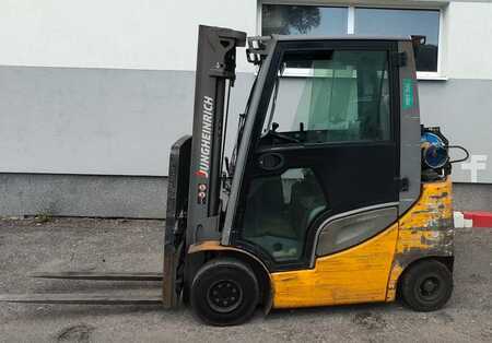 LPG heftrucks 2018  Jungheinrich TFG 316 (1)