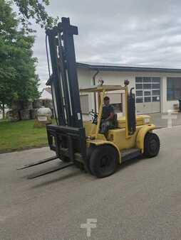 Diesel heftrucks 1992  Hyster H 130F (2)