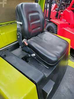 Dieselový VZV 1991  Clark C500-Y80 PD (16)