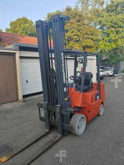 LPG heftrucks 2000  Nissan CPJ02A30PV (12)