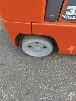 LPG heftrucks 2000  Nissan CPJ02A30PV (15)