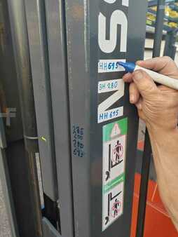 LPG heftrucks 2000  Nissan CPJ02A30PV (23)