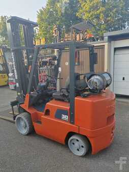 LPG heftrucks 2000  Nissan CPJ02A30PV (4)