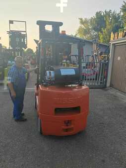 LPG heftrucks 2000  Nissan CPJ02A30PV (5)