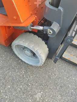 LPG heftrucks 2000  Nissan CPJ02A30PV (9)