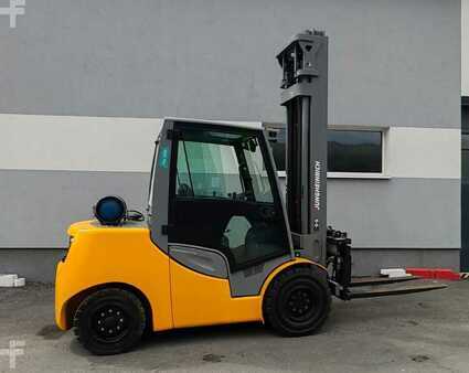 Nestekaasutrukki 2018  Jungheinrich TFG S50s (1)